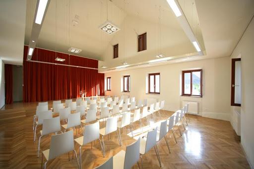 Predavanje Življenjske lekcije z Majo Vovk